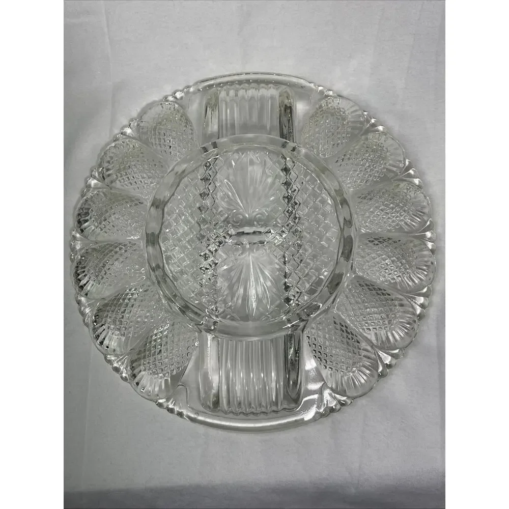 Vintage LE Smith Glass Deviled Egg Serving Platter Pineapple Pattern Plate